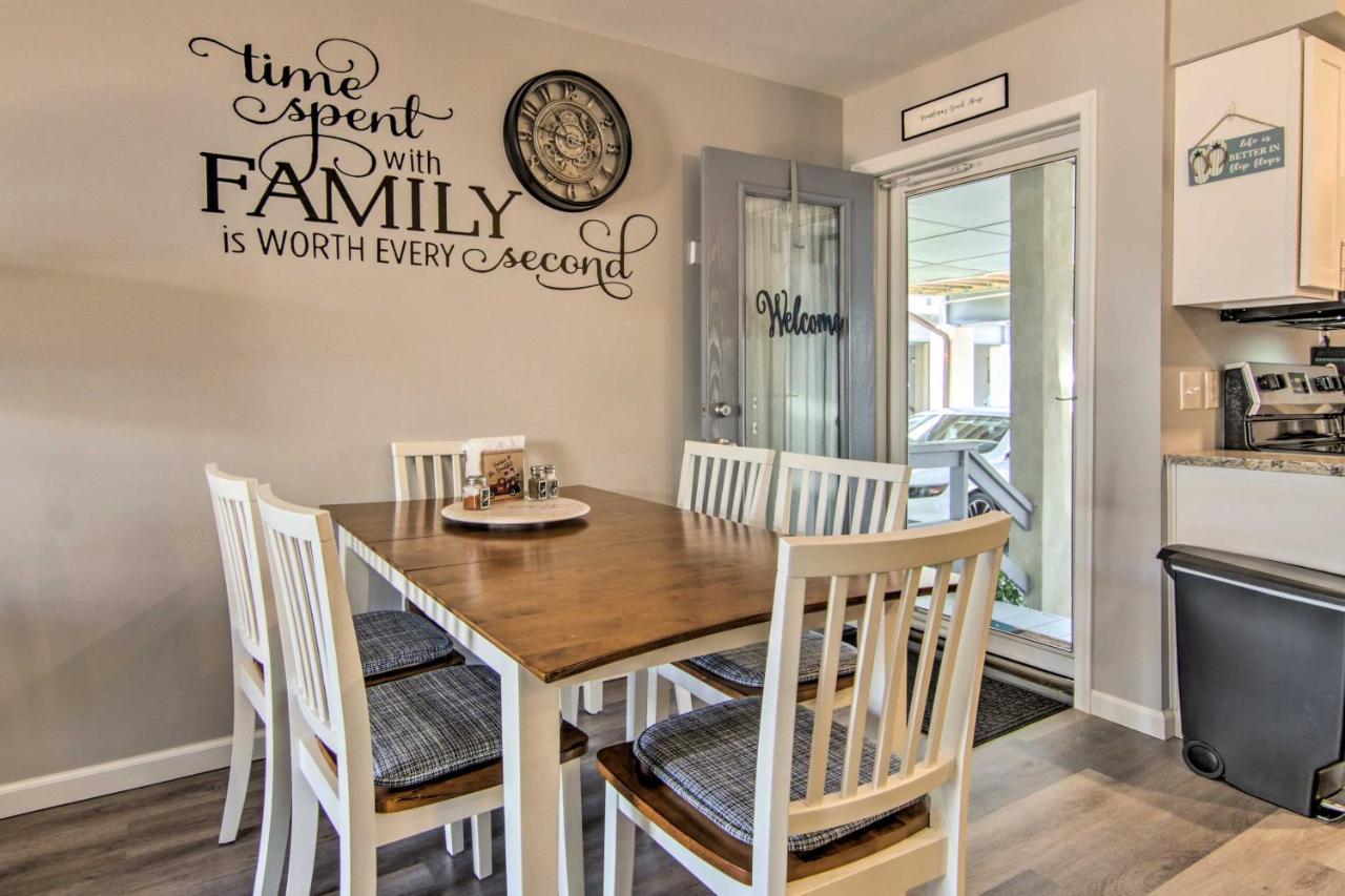 Airy Ocean City Condo On Canal Front With Deck! Екстериор снимка