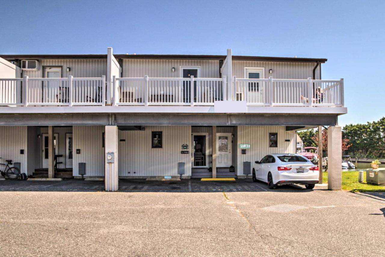 Airy Ocean City Condo On Canal Front With Deck! Екстериор снимка